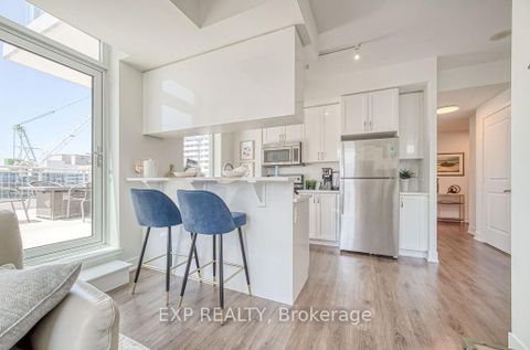 Photo 14 at 805 - 68 Merton Street, Mount Pleasant West, Toronto