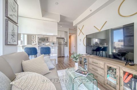 Photo 18 at 805 - 68 Merton Street, Mount Pleasant West, Toronto