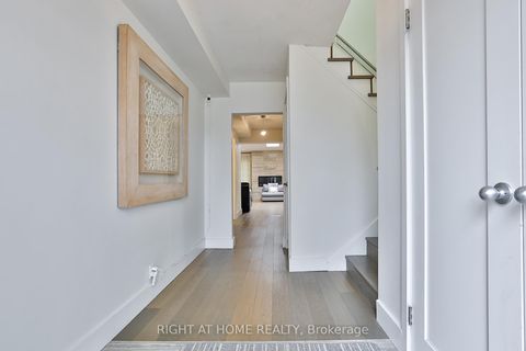 Photo 1 at 34 Scarcliff Gardens, Guildwood, Toronto