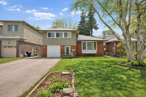 Photo 34 at 34 Scarcliff Gardens, Guildwood, Toronto