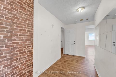 Photo 7 at 1510 - 2466 Eglinton Avenue E, Eglinton East, Toronto