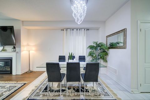 Photo 7 at 34 Haskins Crescent, Keswick South, Georgina