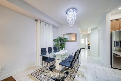 Photo 8 at 34 Haskins Crescent, Keswick South, Georgina