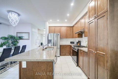 Photo 11 at 34 Haskins Crescent, Keswick South, Georgina