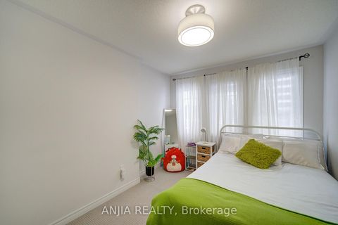 Photo 35 at 34 Haskins Crescent, Keswick South, Georgina