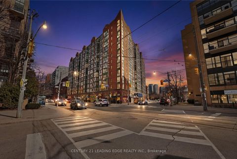 Photo 1 at 903 - 801 King Street W, Niagara, Toronto