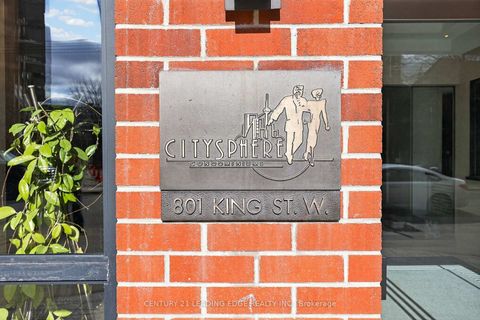 Photo 3 at 903 - 801 King Street W, Niagara, Toronto