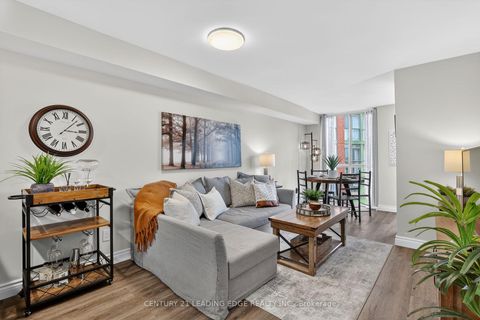 Photo 12 at 903 - 801 King Street W, Niagara, Toronto