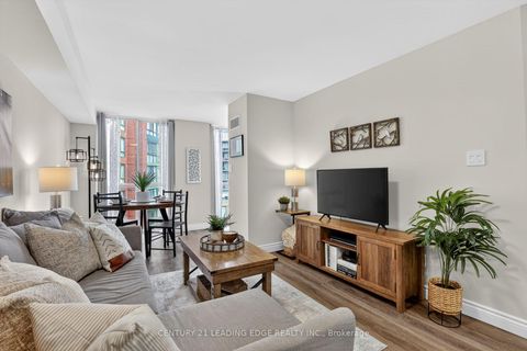 Photo 13 at 903 - 801 King Street W, Niagara, Toronto