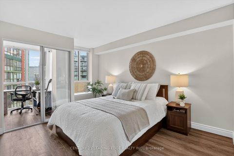 Photo 25 at 903 - 801 King Street W, Niagara, Toronto