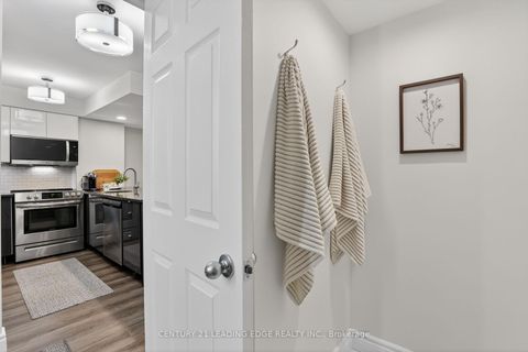 Photo 31 at 903 - 801 King Street W, Niagara, Toronto