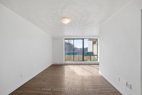 Photo 3 at 302 - 921 Midland Avenue, Eglinton East, Toronto