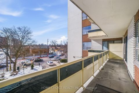 Photo 11 at 302 - 921 Midland Avenue, Eglinton East, Toronto