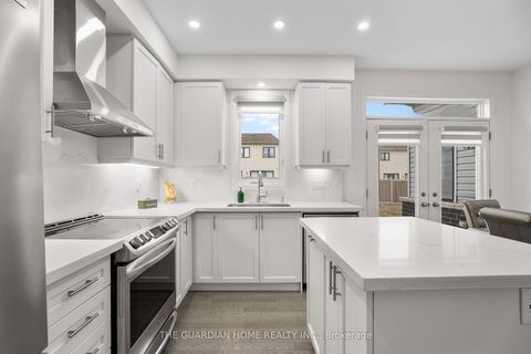 Photo 14 at 50 Cryderman Lane, Bowmanville, Clarington