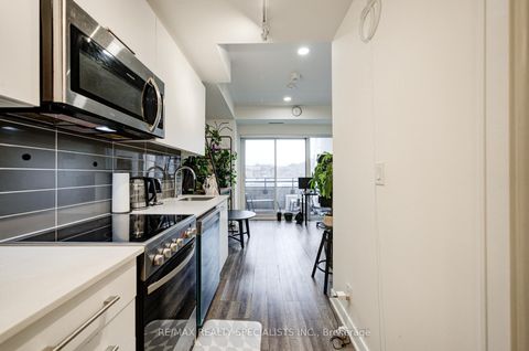 Photo 15 at 505 - 1 Neighbourhood Lane, Queensway, Toronto