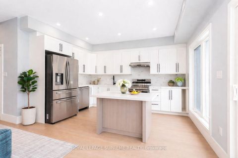 Photo 5 at 82 Pritchard Avenue, Smythe, Toronto