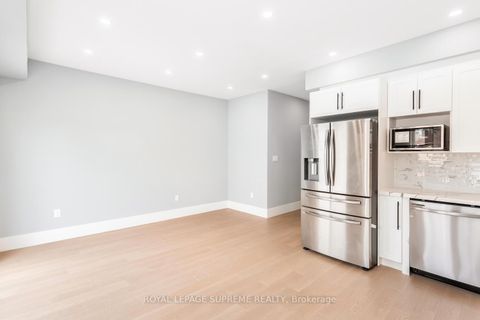 Photo 7 at 82 Pritchard Avenue, Smythe, Toronto