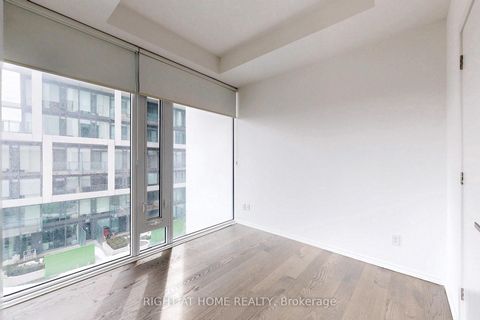 Photo 12 at 905 - 5 Soudan Avenue, Mount Pleasant West, Toronto