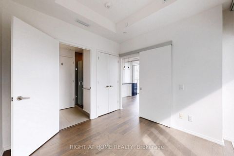 Photo 14 at 905 - 5 Soudan Avenue, Mount Pleasant West, Toronto