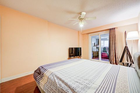 Photo 26 at 64 Rakewood Crescent, L'Amoreaux, Toronto