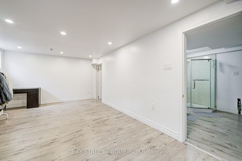 Photo 42 at 64 Rakewood Crescent, L'Amoreaux, Toronto