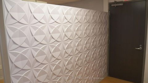 Photo 2 at 351 - 4750 Yonge Street S, Westgate, Toronto