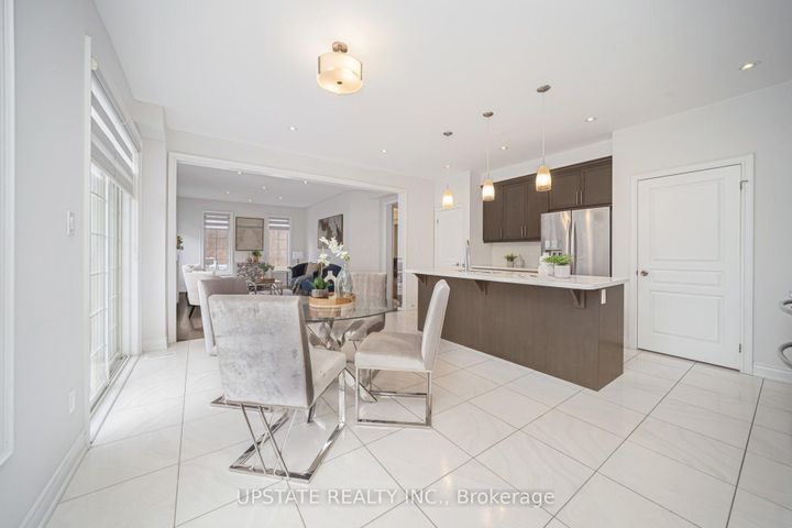 Photo 16 at 11 Mistyglen Crescent, Credit Valley, Brampton