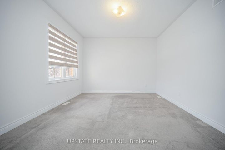 Photo 32 at 11 Mistyglen Crescent, Credit Valley, Brampton