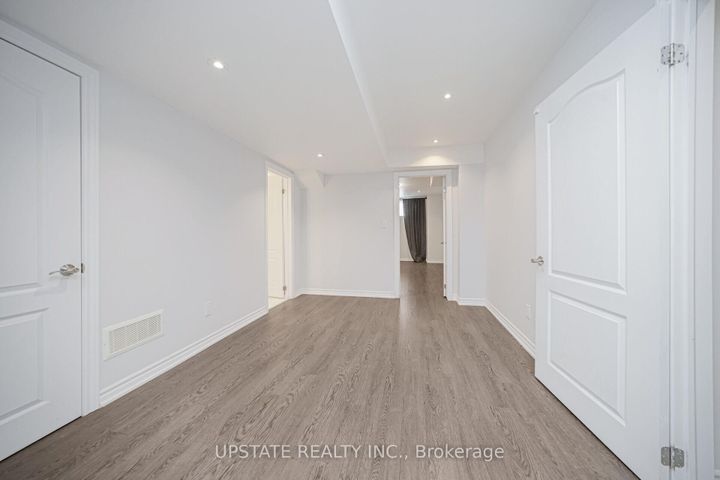 Photo 39 at 11 Mistyglen Crescent, Credit Valley, Brampton