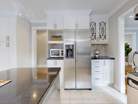 Photo 10 at 163 Calverley Trail, Highland Creek, Toronto