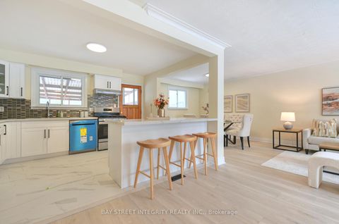 Photo 2 at 92 Lewis Drive, Central Newmarket, Newmarket