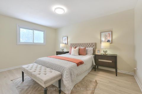 Photo 15 at 92 Lewis Drive, Central Newmarket, Newmarket