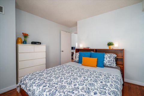 Photo 16 at 1401 - 50 Lombard Street, Yonge Corridor, Toronto