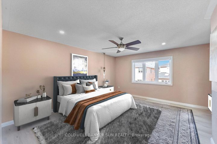 Photo 18 at 164 Canada Drive, Vellore Village, Vaughan