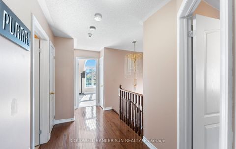 Photo 17 at 164 Canada Drive, Vellore Village, Vaughan