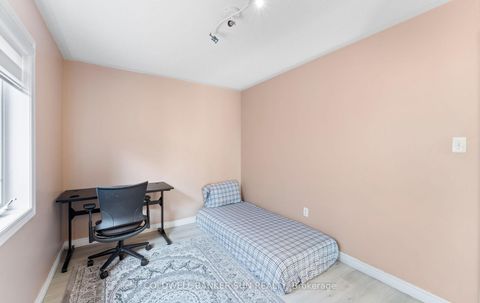 Photo 26 at 164 Canada Drive, Vellore Village, Vaughan