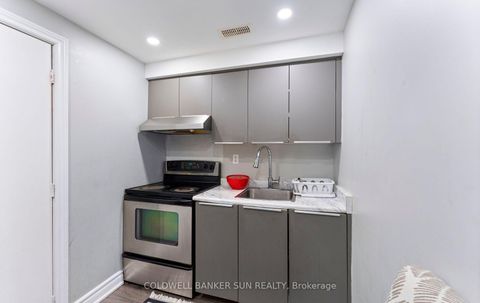 Photo 42 at 164 Canada Drive, Vellore Village, Vaughan