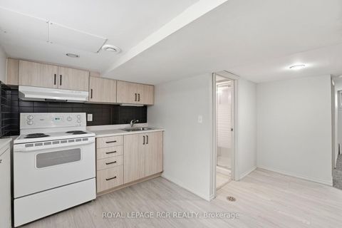 Photo 12 at 83 Industrial Parkway S, Aurora Village, Aurora