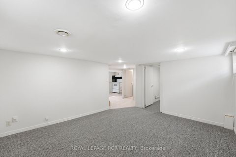 Photo 17 at 83 Industrial Parkway S, Aurora Village, Aurora