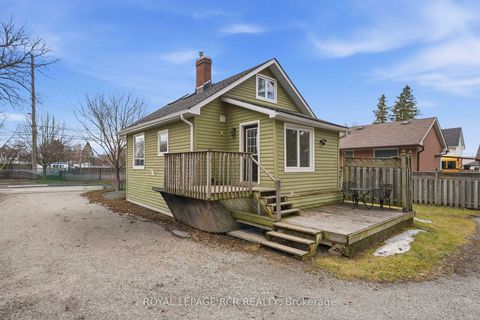 Photo 20 at 83 Industrial Parkway S, Aurora Village, Aurora