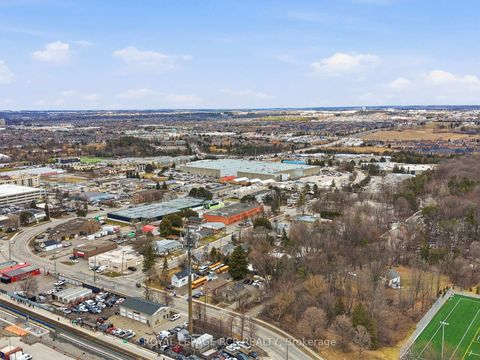 Photo 27 at 83 Industrial Parkway S, Aurora Village, Aurora