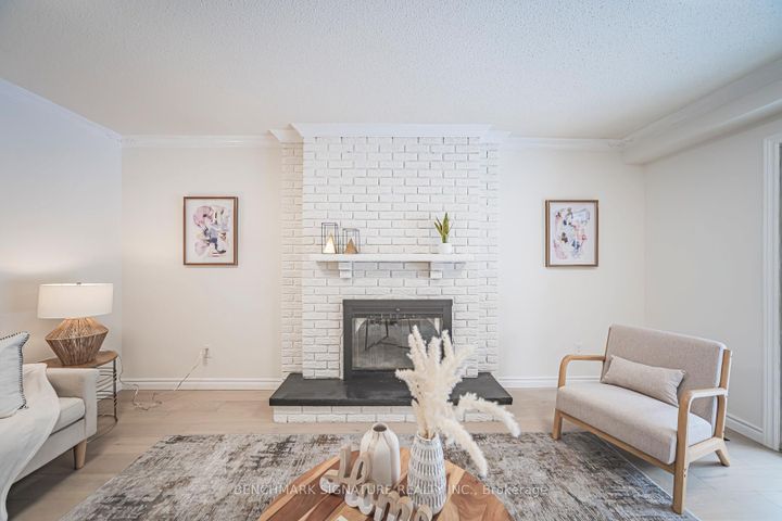 Photo 13 at 115 Simonston Boulevard, German Mills, Markham