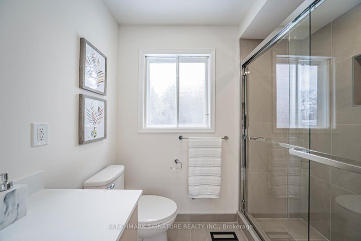 Photo 22 at 115 Simonston Boulevard, German Mills, Markham