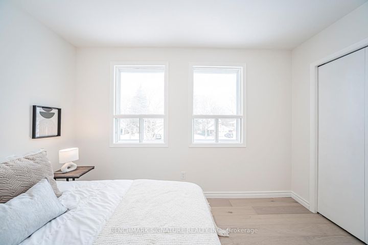 Photo 26 at 115 Simonston Boulevard, German Mills, Markham