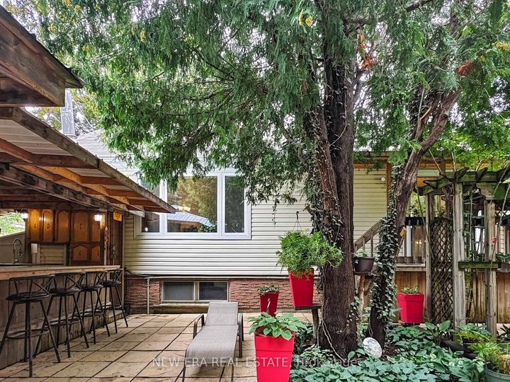 Photo 1 at 2669 Inlake Court, Meadowvale, Mississauga