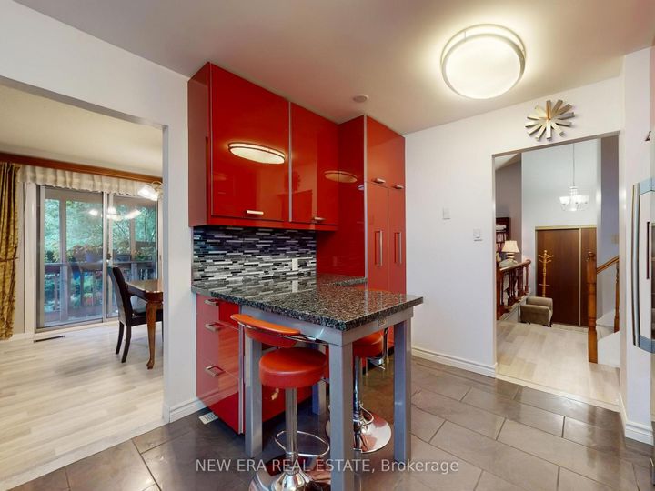 Photo 12 at 2669 Inlake Court, Meadowvale, Mississauga