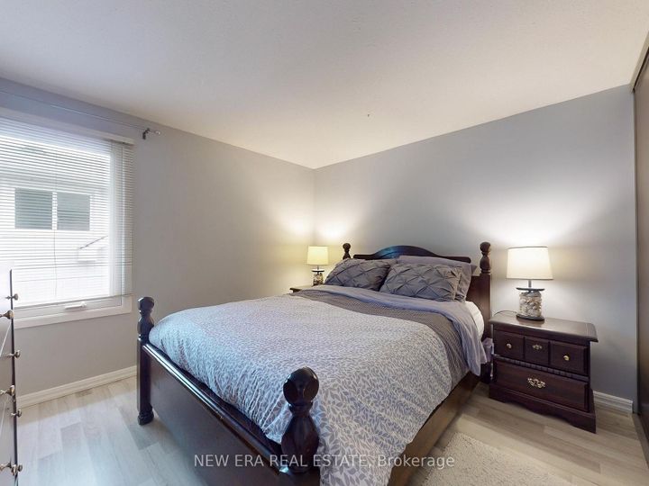 Photo 23 at 2669 Inlake Court, Meadowvale, Mississauga