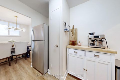 Photo 27 at 1906 - 1350 York Mills Road, Donalda, Toronto