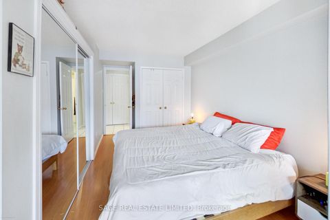 Photo 15 at 205 - 456 College Street, Little Italy, Toronto