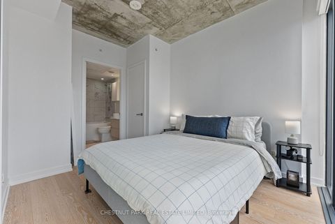 Photo 7 at 2303 - 161 Roehampton Avenue, Mount Pleasant West, Toronto